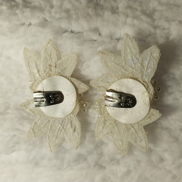 Vintage Custom Made Earrings Clip-on Faux Pearl and Iridescent Sequins - Picture 3 of 4